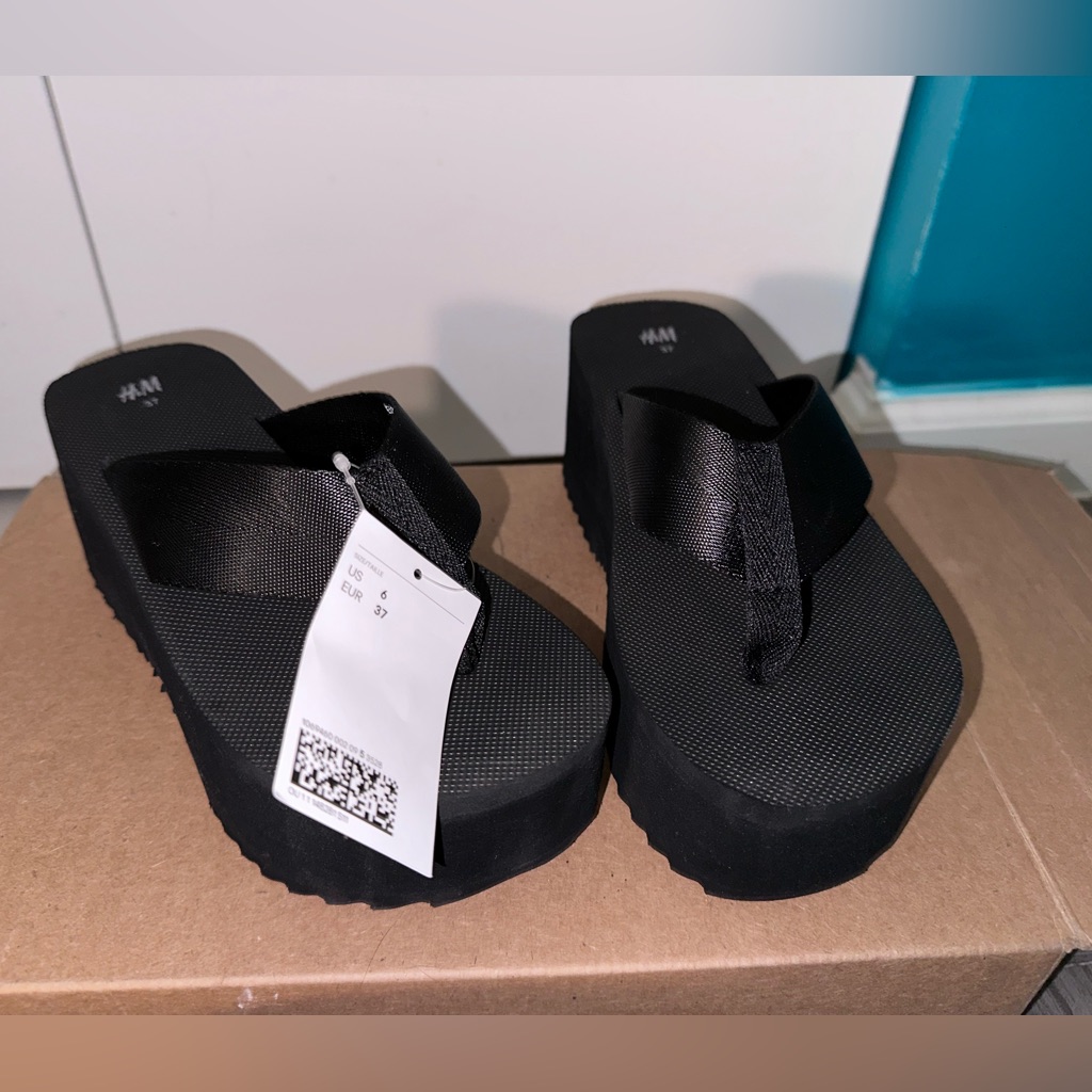 Platform Flip-Flops
